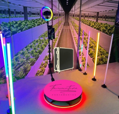 Cabine de fotos 360 graus para casamento Cabine de fotos 360 automática Suprimentos para festa rotativa com estojo de voo